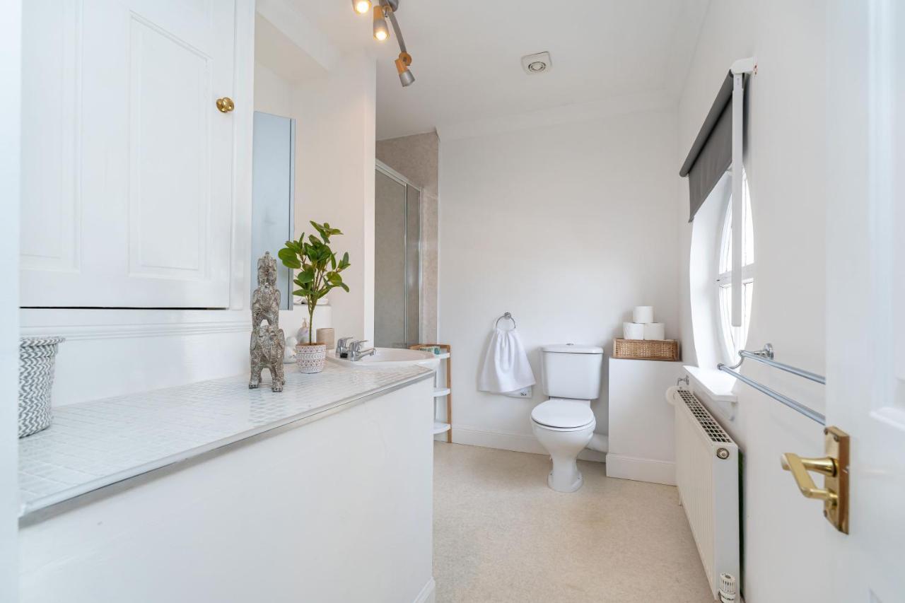New Four Bedroom House - All Rooms Ensuite Stirling Extérieur photo