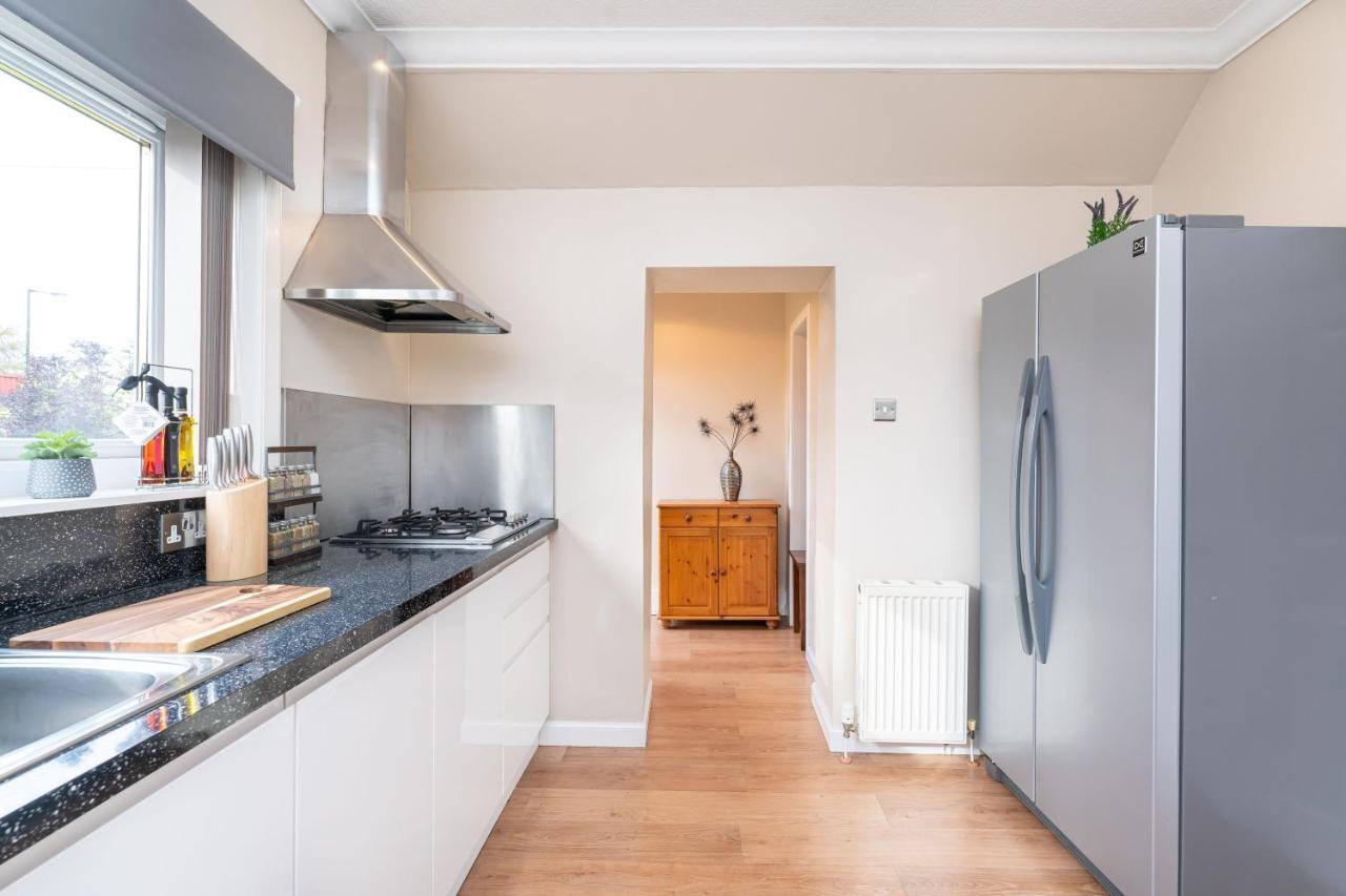 New Four Bedroom House - All Rooms Ensuite Stirling Extérieur photo