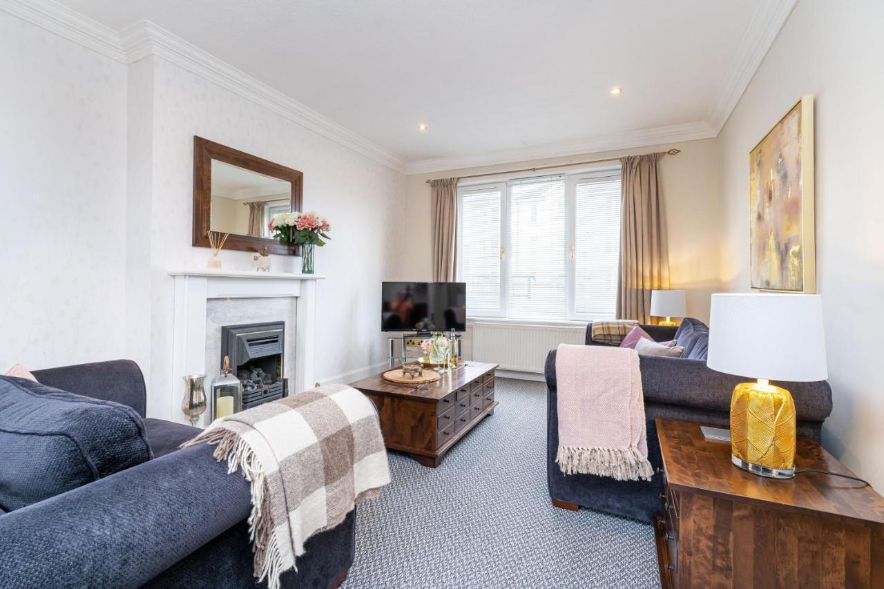 New Four Bedroom House - All Rooms Ensuite Stirling Extérieur photo
