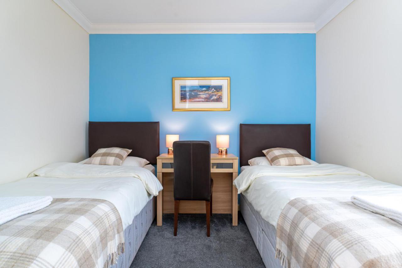 New Four Bedroom House - All Rooms Ensuite Stirling Extérieur photo