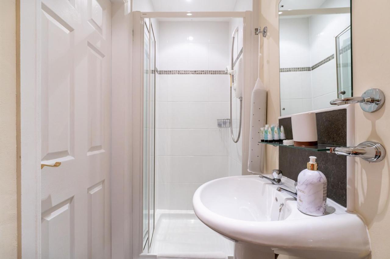 New Four Bedroom House - All Rooms Ensuite Stirling Extérieur photo